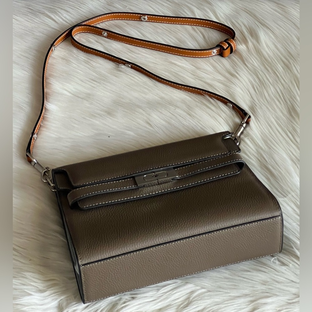 💰SOLD - 158723 - Tory Burch Lee Radziwill Pebbled Shoulder Bag - Picture 7 of 16